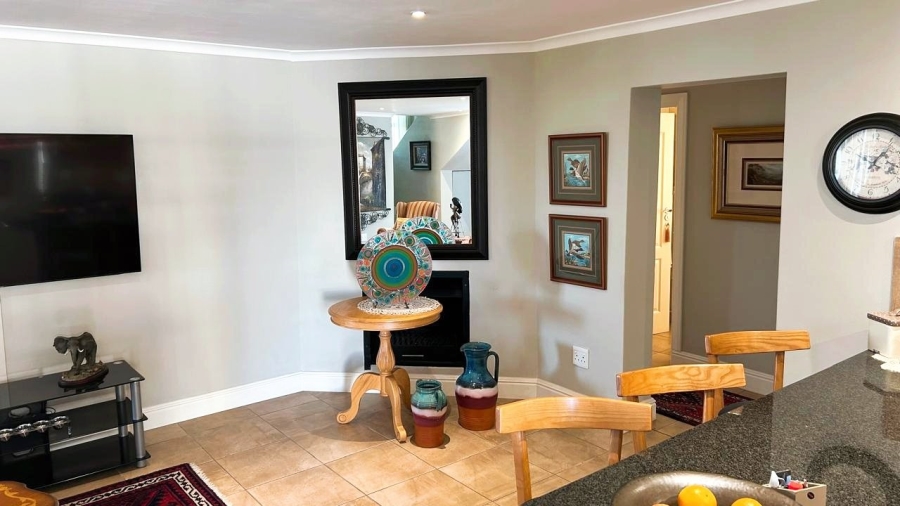 3 Bedroom Property for Sale in Kingswood Golf Estate Western Cape